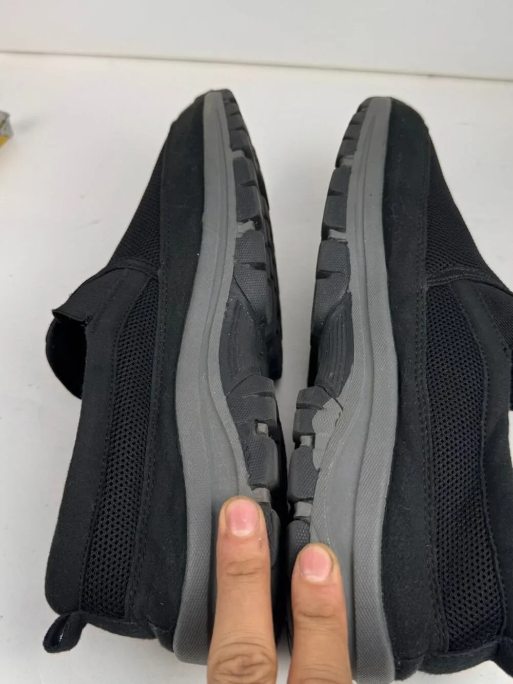 Unbranded Men Black Slip-On Outdoor Walking Shoes Casual Sneakers US Sz 12/EU 46 - Picture 3 of 7